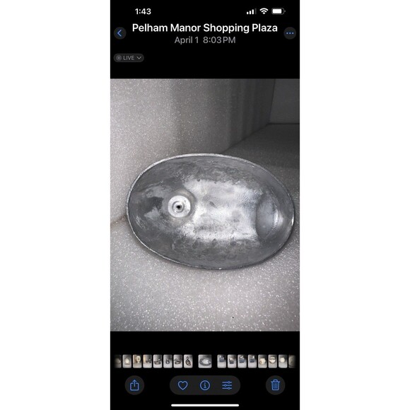 Duck Cast Metal  With Brass Wings Tail Eyes Figurine, 4.5 ” x 2.5” x 3” VTG - Picture 6 of 6